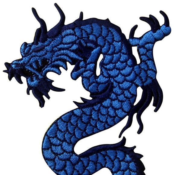 Blue Dragon Embroidered Applique Iron On Sew On Patch - Picture 2 of 3